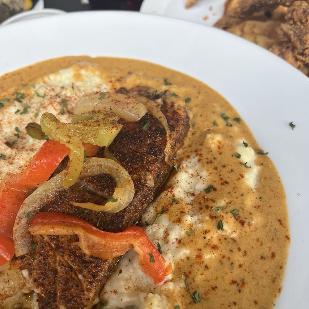 Grits & Eggs Breakfast Kitchen - Blackened salmon and grits - Breakfast & Brunch Near Me - Atlanta, Georgia