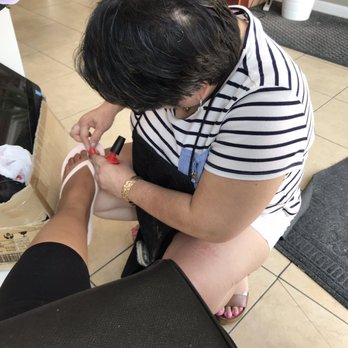 Pink Nail & Spa - Her name is Kim. If you must patronize this salon, avoid her at all costs. This is her version of "fixing" my polish. - Nail Salons Near Me - Laurel, Maryland Pink Nail & Spa - Her name is Kim. If you must patronize this salon, avoid her at all costs. This is her version of "fixing" my polish. - Nail Salons Near Me - Laurel, Maryland