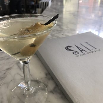 Salt on Mass - Drinks - Seafood Near Me - Indianapolis, Indiana