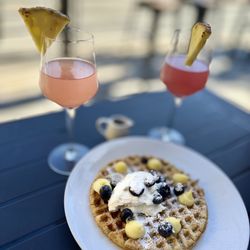 Element - Lemon poppyseed waffle
