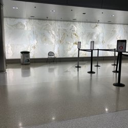 TSA Checkpoint Terminal B/3