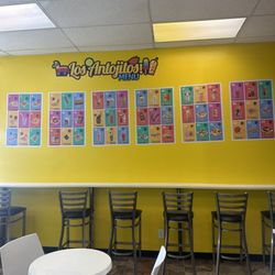 La Pinata Fruteria Y Antojitos
