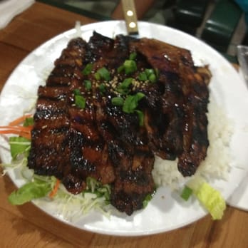 Da Kitchen Maui - kalbi lunch plate - Hawaiian Near Me - Kihei, Hawaii Da Kitchen Maui - kalbi lunch plate - Hawaiian Near Me - Kihei, Hawaii
