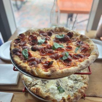 Za - Pizza Near Me - Portland, Maine