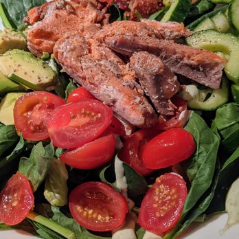 Glacier BrewHouse - Salmon BLT salad - American Near Me - Anchorage, Alaska Glacier BrewHouse - Salmon BLT salad - American Near Me - Anchorage, Alaska