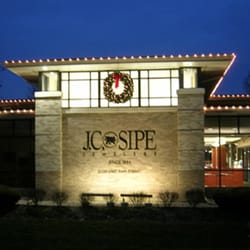 View looking North from 96th St of JC Sipe Jewelers at Christmas.