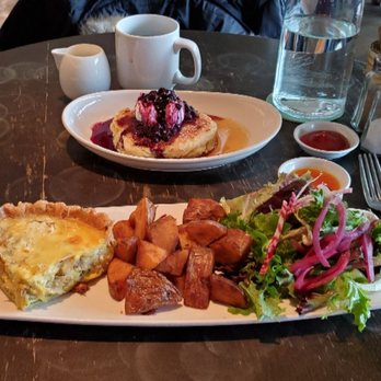 Mildred's Temple Kitchen - Wally's Savoury Cheesy Tart, and Mrs. Biederhof's Blueberry Buttermilk Pancake (side order) - Breakfast & Brunch Near Me - Toronto, Ontario