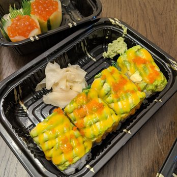 Asuka Sushi Restaurant - Amazing Roll and some Ikura sashimi - Japanese Near Me - Mount Laurel, New Jersey