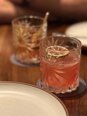 Yardbird Table & Bar by null