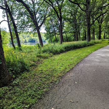 Jon J Duerr Forest Preserve - Parks Near Me - South Elgin, Illinois Jon J Duerr Forest Preserve - Parks Near Me - South Elgin, Illinois