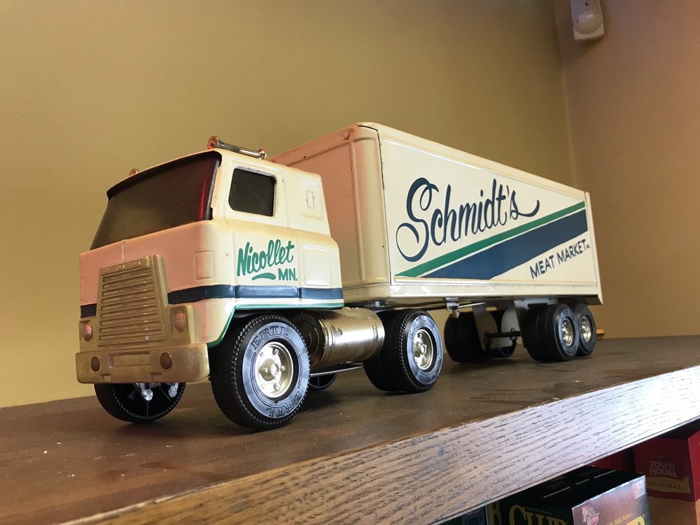 SCHMIDT’S MEAT MARKET Updated August 2024 22 Photos & 26 Reviews