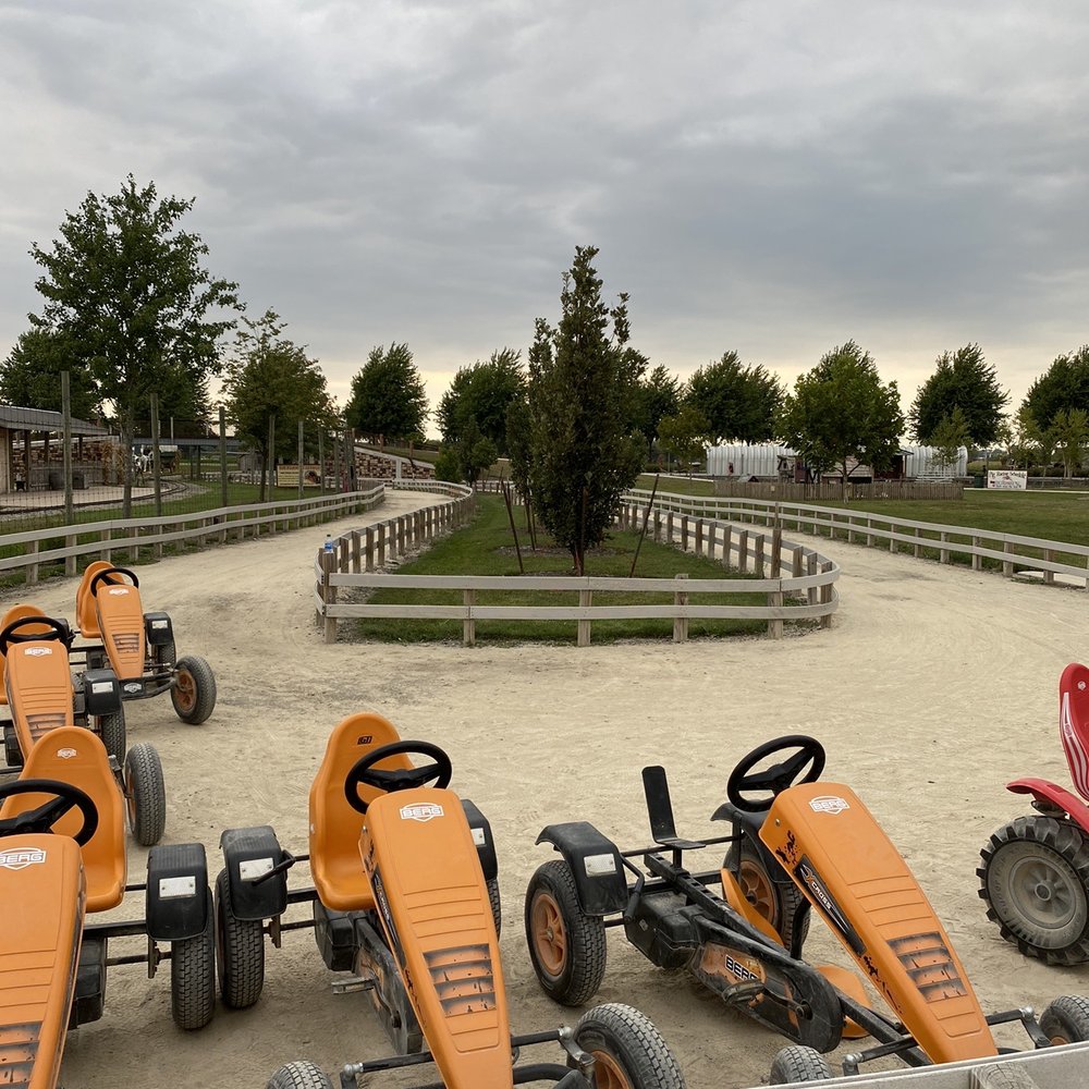 Goebbert's Farm - Pumpkin Patches Near Me - Pingree Grove, Illinois