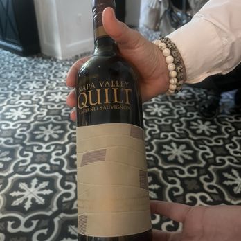 Paragary's - quilt cabernet - New American Near Me - Sacramento, California