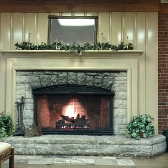 Clifty Inn - Meeting room in front of the falls restaurant at Clifty inn. - Hotels Near Me - Madison, Indiana