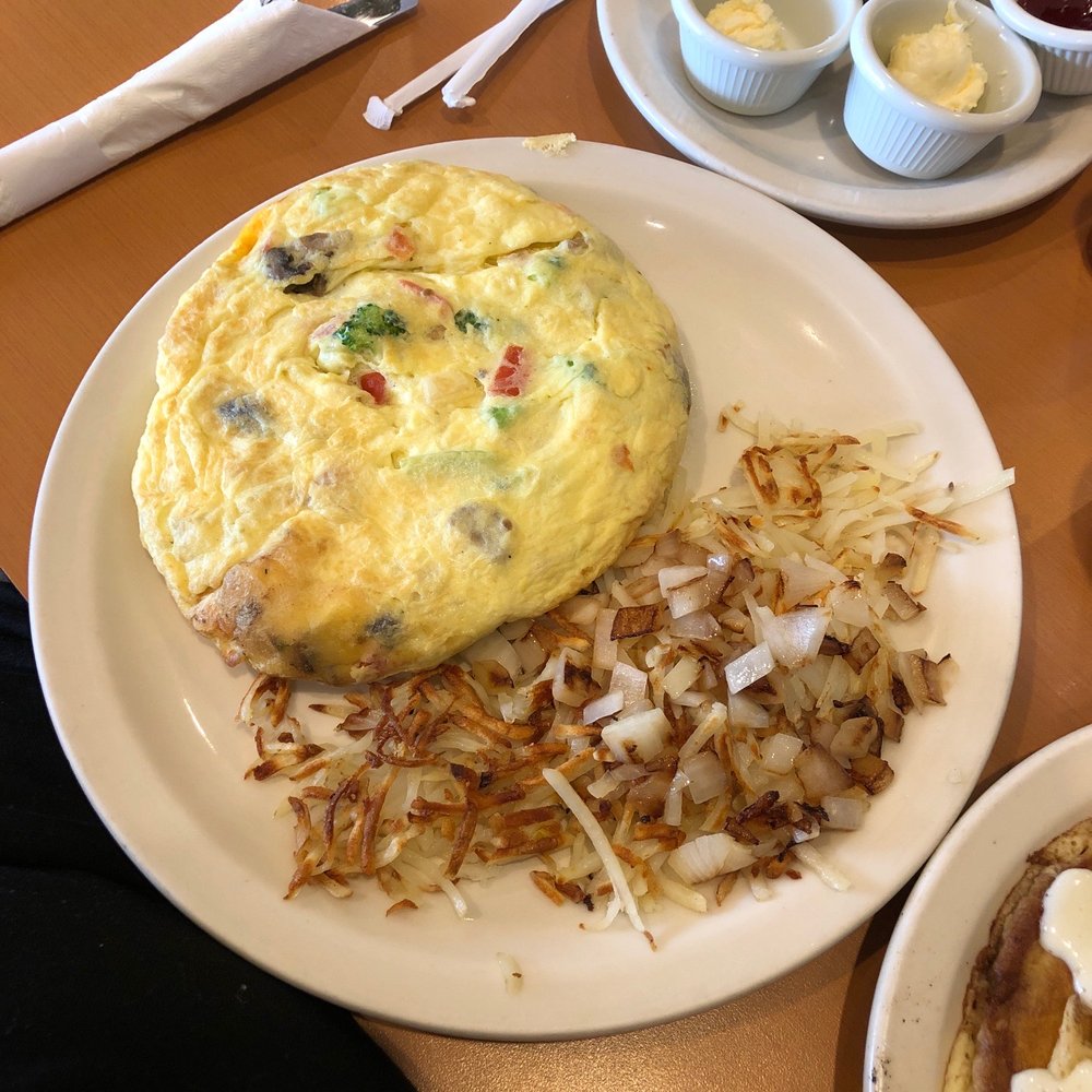 Apple Villa Cafe - Veggie omelette. I like onion on my hashbrowns - Breakfast & Brunch Near Me - Batavia, Illinois Apple Villa Cafe - Veggie omelette. I like onion on my hashbrowns - Breakfast & Brunch Near Me - Batavia, Illinois