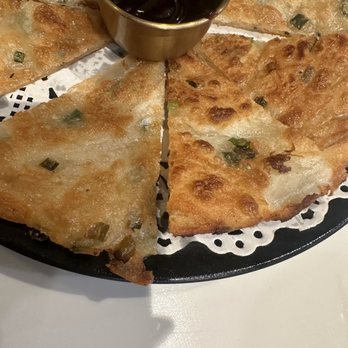 Chicago dumpling - Scallion pancake - Ramen Near Me - Western Springs, Illinois