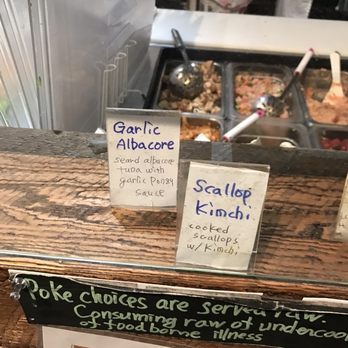 Poke Dondon - Garlic Albacore - Poke Near Me - Seattle, Washington