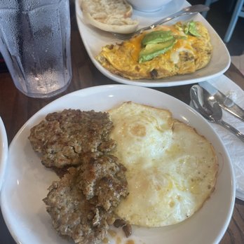 Another Broken Egg Cafe - Breakfast & Brunch Near Me - Pensacola, Florida Another Broken Egg Cafe - Breakfast & Brunch Near Me - Pensacola, Florida