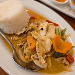 Bangkok Square - Massaman