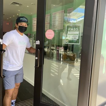 Milky Cereal Bar - First customers at noon 3-23-22 - Ice Cream & Frozen Yogurt Near Me - Kapolei, Hawaii Milky Cereal Bar - First customers at noon 3-23-22 - Ice Cream & Frozen Yogurt Near Me - Kapolei, Hawaii