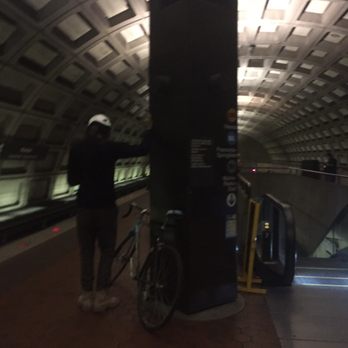 Rosslyn Metro Station - Metro Stations Near Me - Arlington, Virginia Rosslyn Metro Station - Metro Stations Near Me - Arlington, Virginia