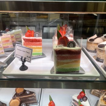 Paris Baguette - Coffee & Tea Near Me - New York, New York Paris Baguette - Coffee & Tea Near Me - New York, New York