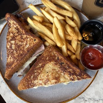 H Cafe - Breakfast & Brunch Near Me - Los Angeles, California H Cafe - Breakfast & Brunch Near Me - Los Angeles, California