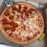 ●PAPA JOHN Papa Johns Pizza (9844 National Boulevard) - Los Angeles, CA