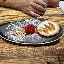 Peach Tart Peach Tart
