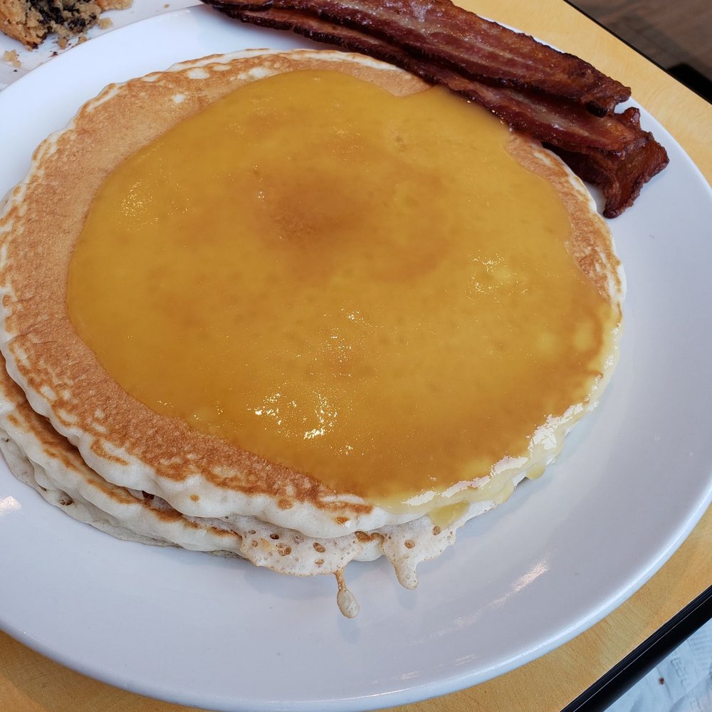 Half Day Cafe - Mango butter rum pancakes with bacon - Breakfast & Brunch Near Me - Mason, Ohio