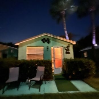 Driftwood Motel - Hotels Near Me - Jensen Beach, Florida Driftwood Motel - Hotels Near Me - Jensen Beach, Florida