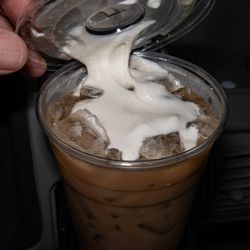 Toasted Marshmallow Dirty Soda!! (keepsmilingphoto.com)