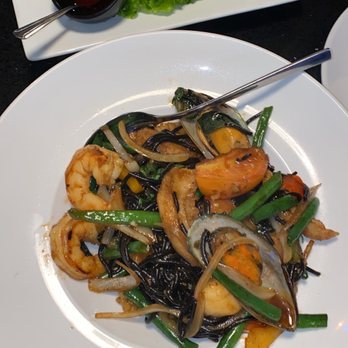 Moom 48 Thai - Asian Fusion Near Me - Pasadena, California Moom 48 Thai - Asian Fusion Near Me - Pasadena, California
