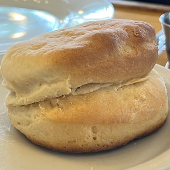 ACME Cafe - BA biscuit - New American Near Me - Salem, Oregon