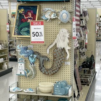 Hobby Lobby - Beach themed decor - Hobby Shops Near Me - Gurnee, Illinois