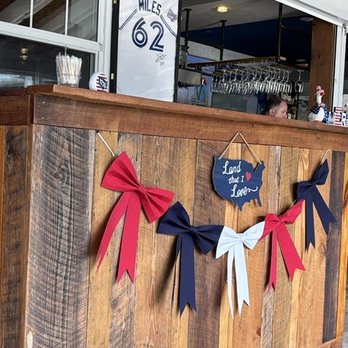 Lucky Lobster Co - hostess stand - Seafood Near Me - Dunedin, Florida