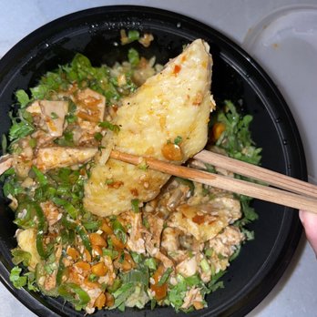 The Monkey King - Mouthwatering Chicken Rice Bowl - Chinese Near Me - Brooklyn, New York The Monkey King - Mouthwatering Chicken Rice Bowl - Chinese Near Me - Brooklyn, New York