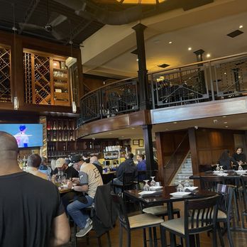 Downtown Louie's - Cool ambiance and good food - American Near Me - Detroit, Michigan Downtown Louie's - Cool ambiance and good food - American Near Me - Detroit, Michigan