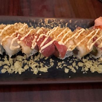 Bonsai Sushi - Candy cane roll - Japanese Near Me - Orlando, Florida