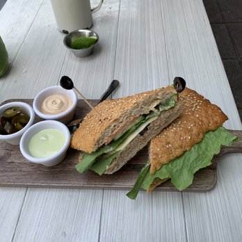 Barra Light - Atún panini - Salad Near Me - Puerto Vallarta, JAL