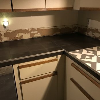Roberto's Tile Company - Charcoal cement tile with charcoal cement tile edge - Tiling Near Me - Sunnyvale, California Roberto's Tile Company - Charcoal cement tile with charcoal cement tile edge - Tiling Near Me - Sunnyvale, California