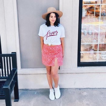 y&i clothing boutique - Women's Clothing Near Me - Dallas, Texas