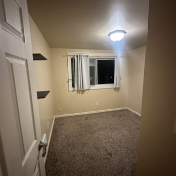 Esen - Interior Painting - Handyman Near Me Esen - Interior Painting - Handyman Near Me