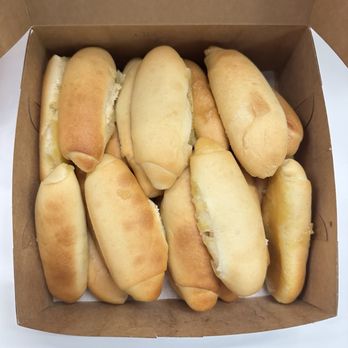 Starbread Bakery - Guava Starbread - Bakeries Near Me - Riverside, California