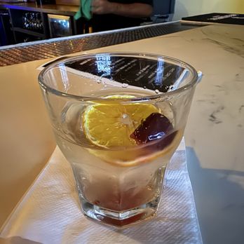 Birdies Den - Oaxacan Old Fashioned - Bars Near Me - Houston, Texas