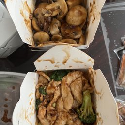 Chicken and brocccoli Mushroom and beef Chicken and brocccoli Mushroom and beef