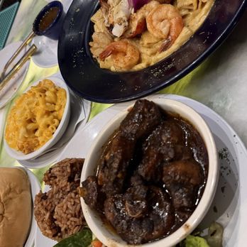 Konoko Restaurant - Caribbean Near Me - White Marsh, Maryland
