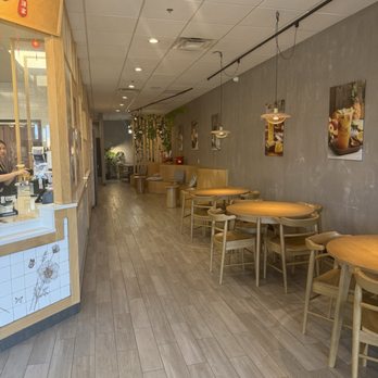 Yi Fang - Inside - Bubble Tea Near Me - Fairfax, Virginia Yi Fang - Inside - Bubble Tea Near Me - Fairfax, Virginia