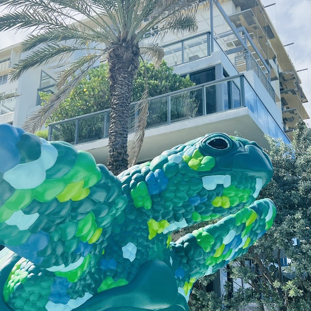 Ke Surfsides Mother Turtle - Public Art Near Me - Surfside, Florida