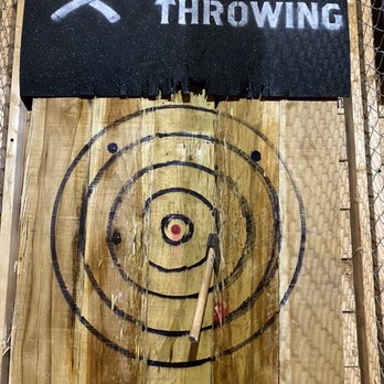 Craft Axe Throwing- Memphis - Axe Throwing Near Me - Memphis, Tennessee